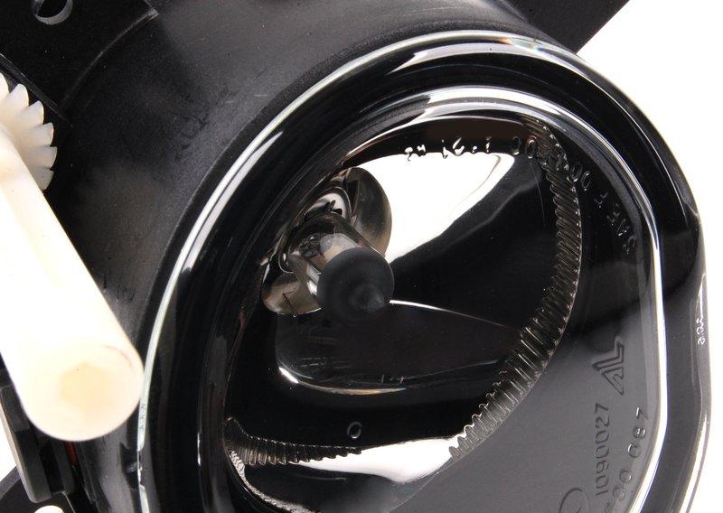 Противотуманная фара Л