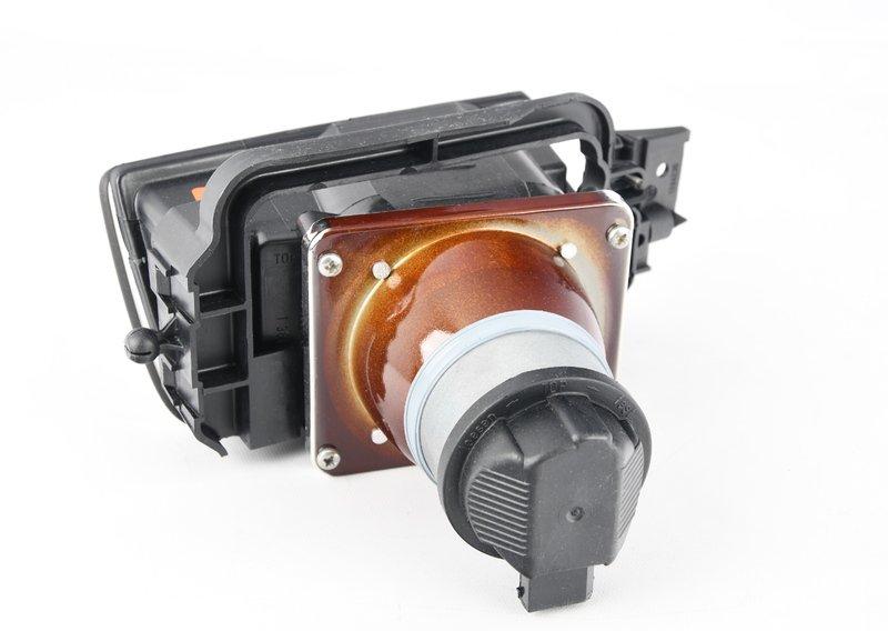 Противотуманная фара Л