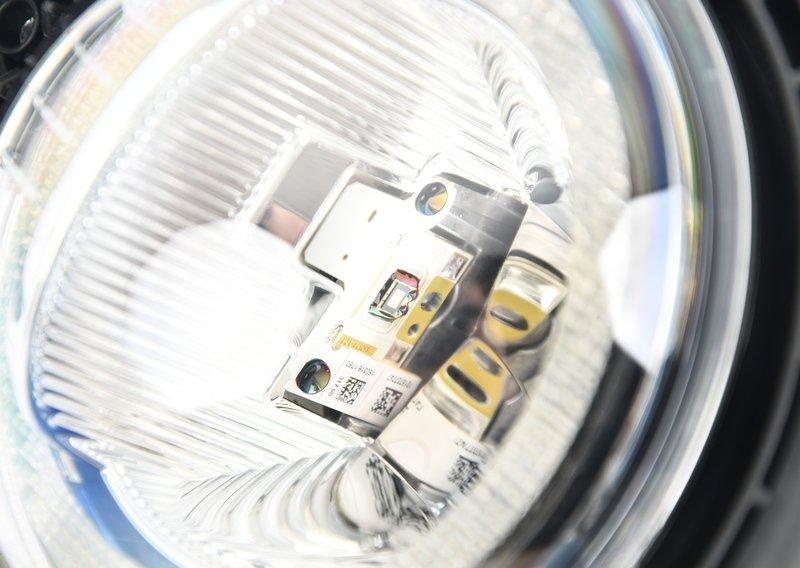 Фара в бампере