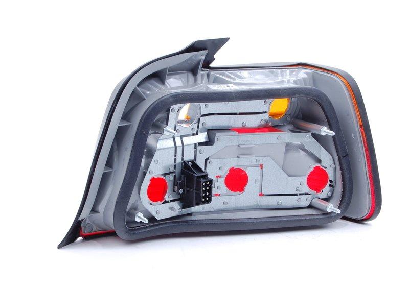 Блок задн.фонарей с противотум.фонарем Л