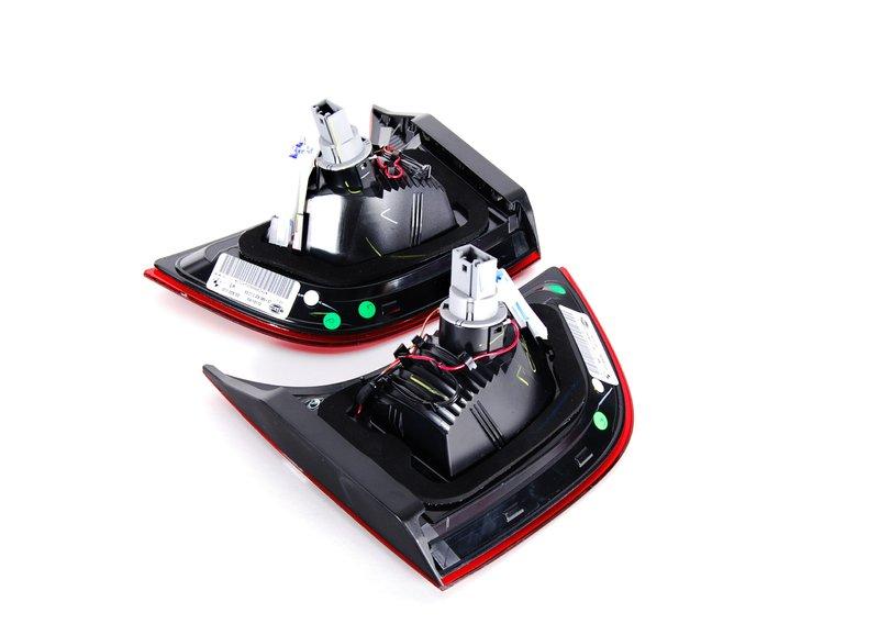 Блоки задних фонарей Black Line BMW X6