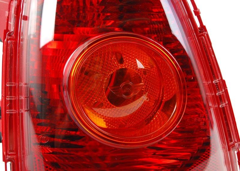 Блок задних фонарей Л