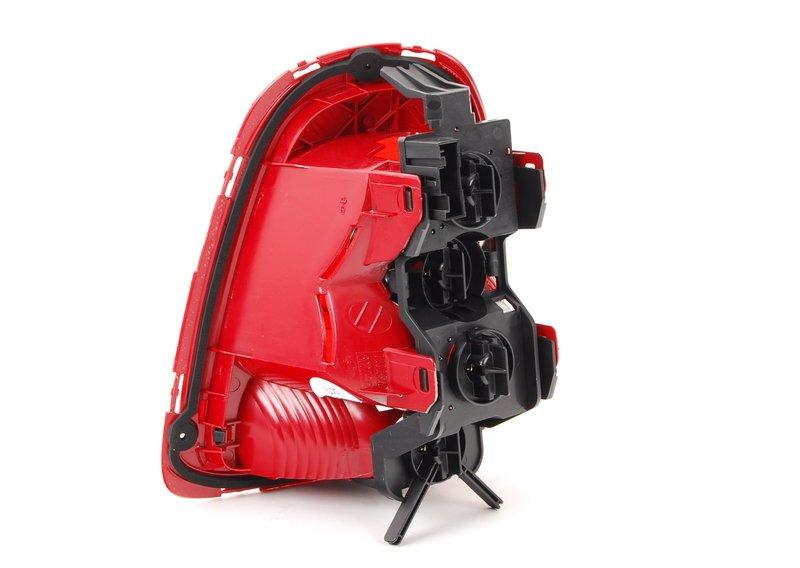 Блок задних фонарей Л