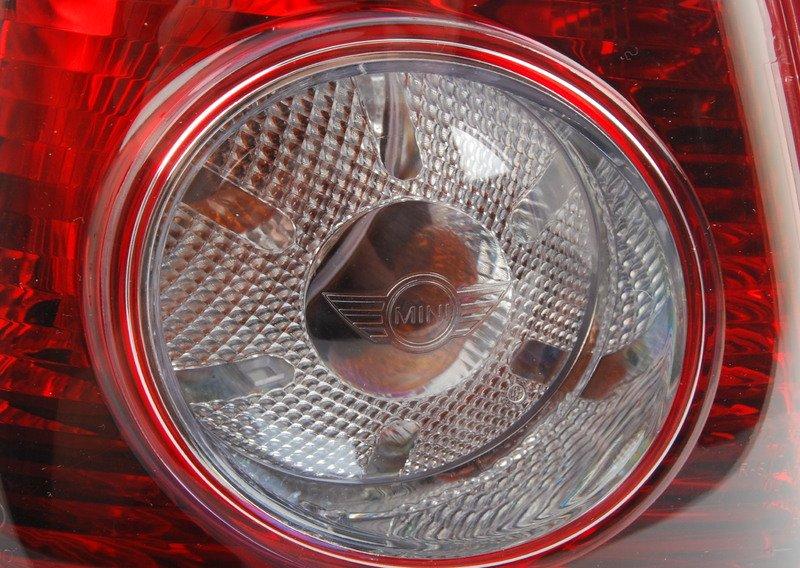 Блок задних фонарей Л, указ.повор.белый