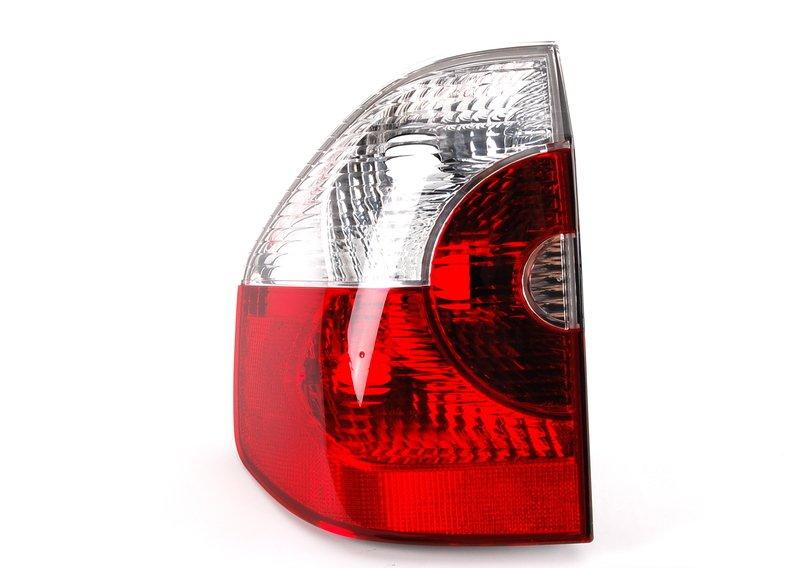 Блок задних фонарей на крыле Л белый