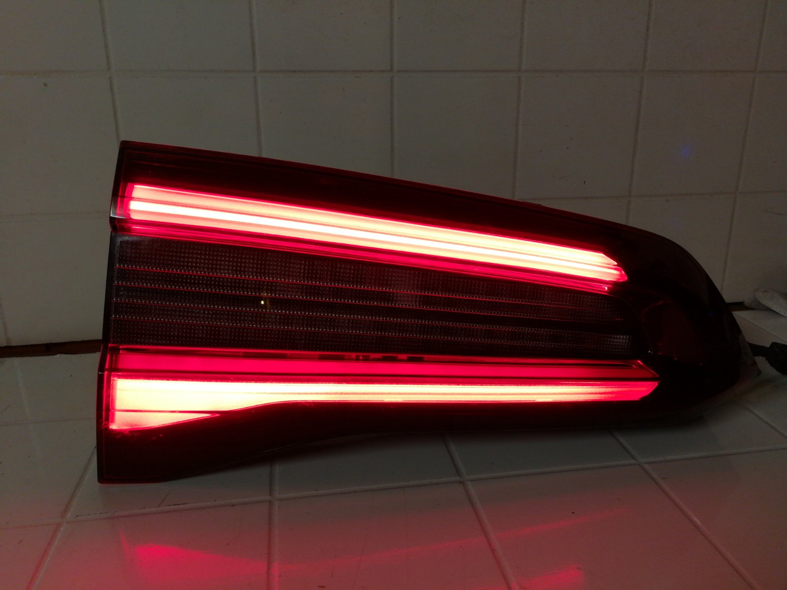 G05 правый внутренний фонарь Blackline