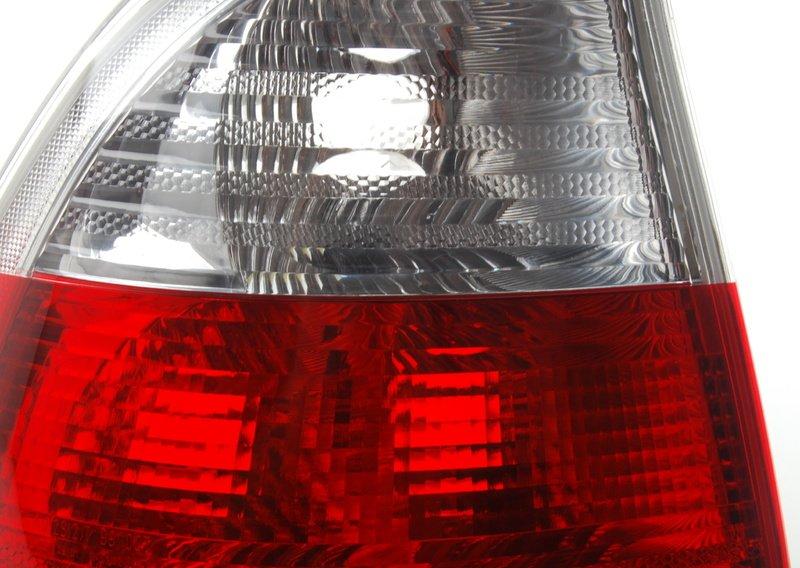 Блок задних фонарей на крыле Л белый