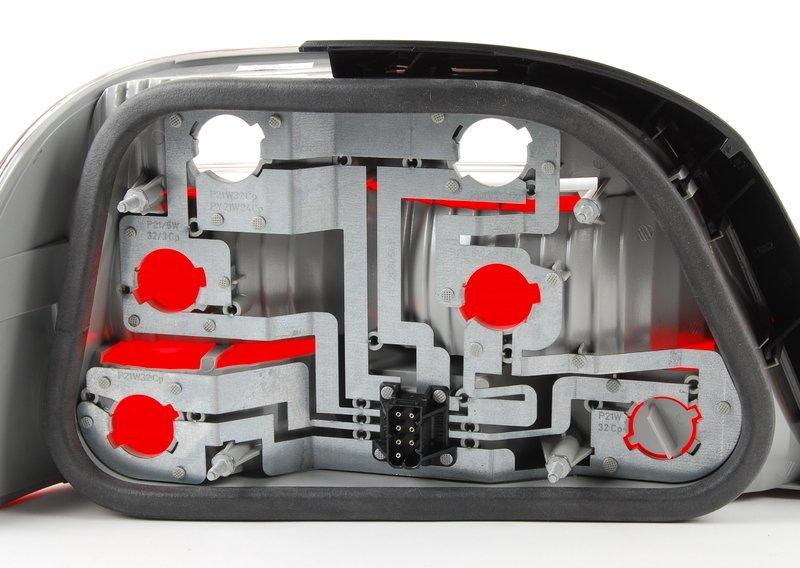 Блок задн.фонарей П, указат.повор.белый
