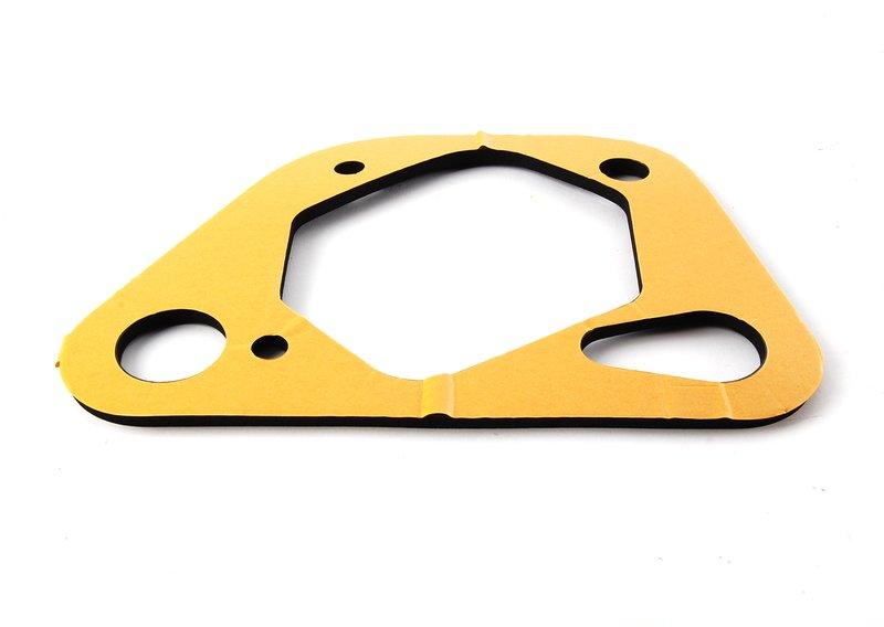 E39 Уплотнитель блока задних фонарей П