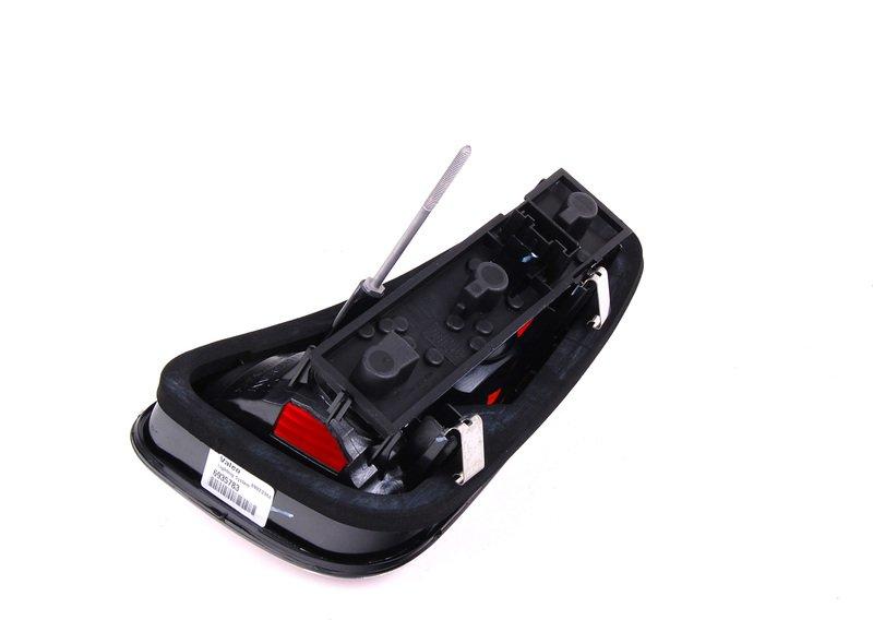 Блок задних фонарей Л