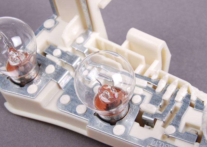 Держ.лампы в блоке зад.фон.в крыле П