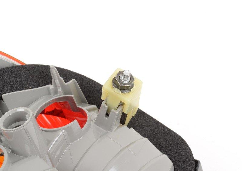 Блок задних фонарей на крыле П