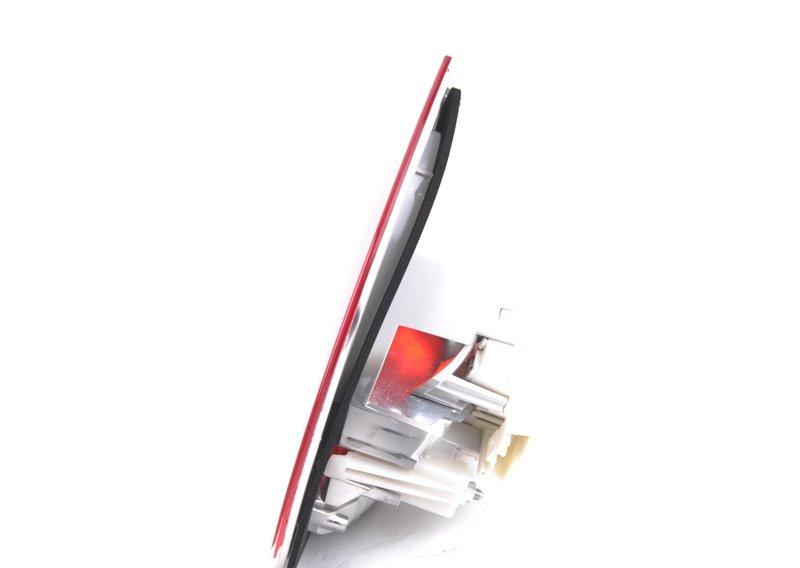 Блок задних фонарей на багажной двери П