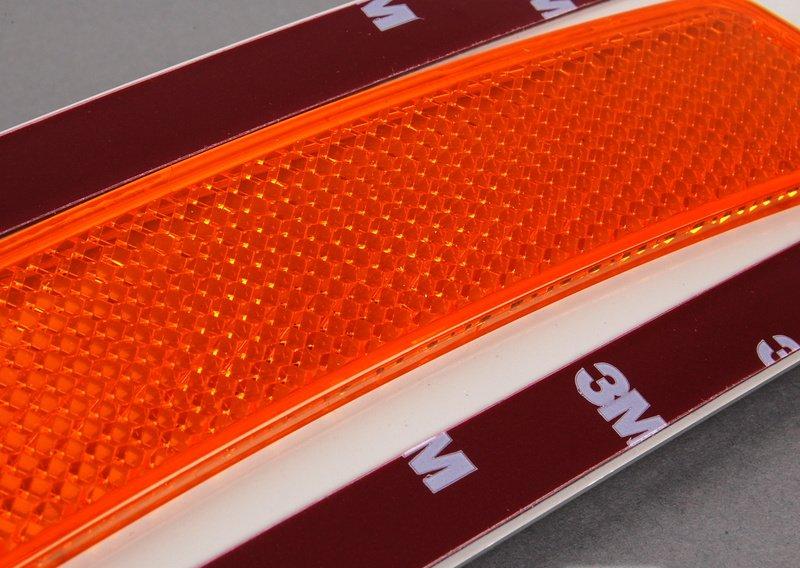 Отражатель боков. габаритного фонаря Л