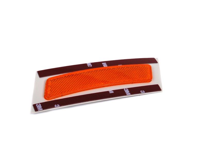 Отражатель боков. габаритного фонаря П E70