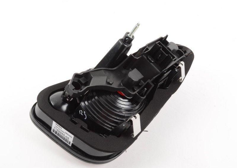 Блок задних фонарей Л