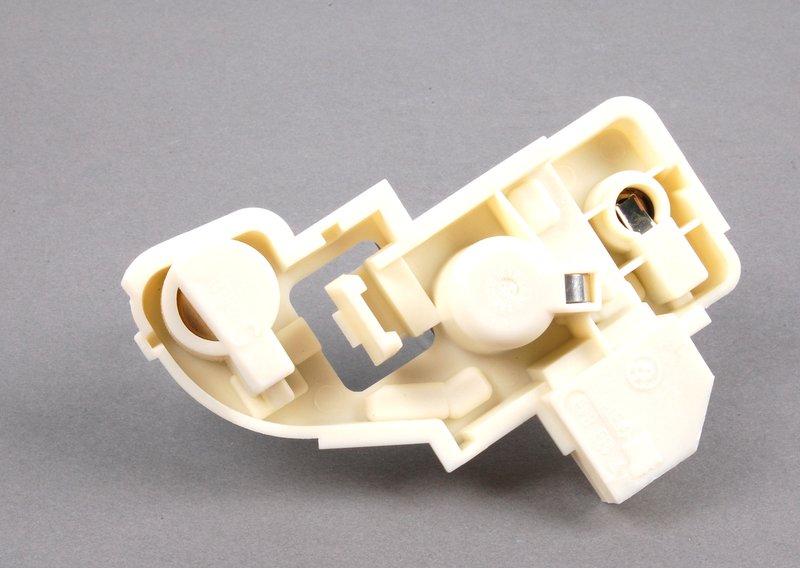 Держ.лампы в блоке зад.фон.в кр.багажн.Л