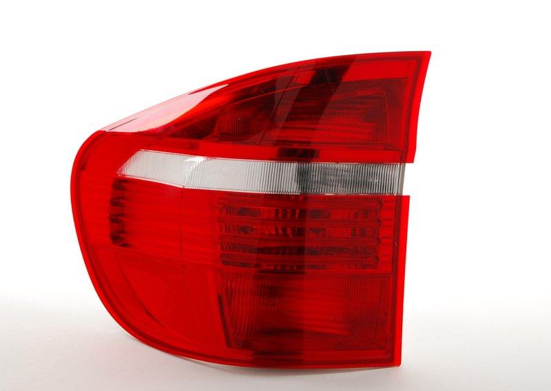 Блок задних фонарей на крыле Л