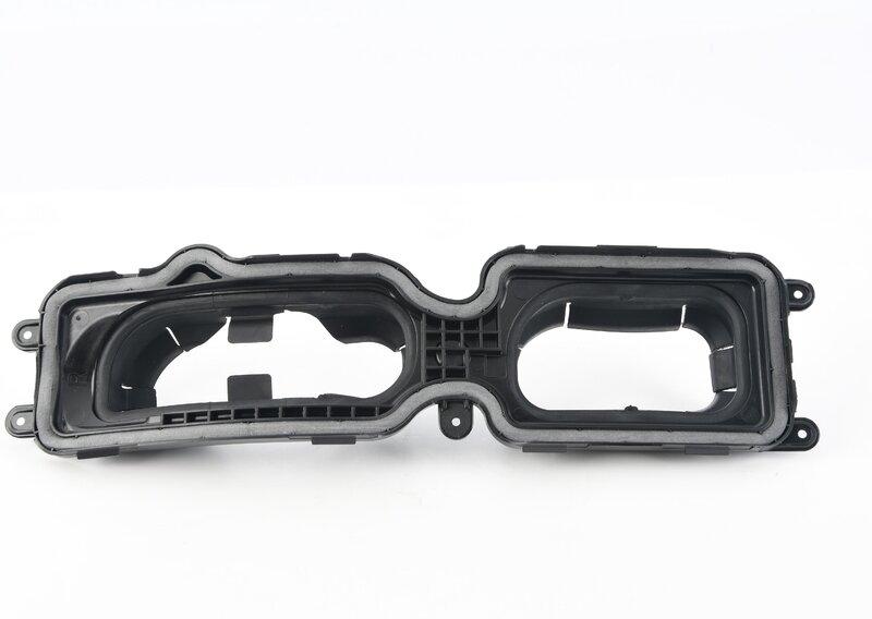 Уплотнитель блока задних фонарей П