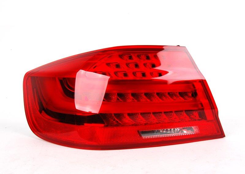 Блок задних фонарей на крыле Л