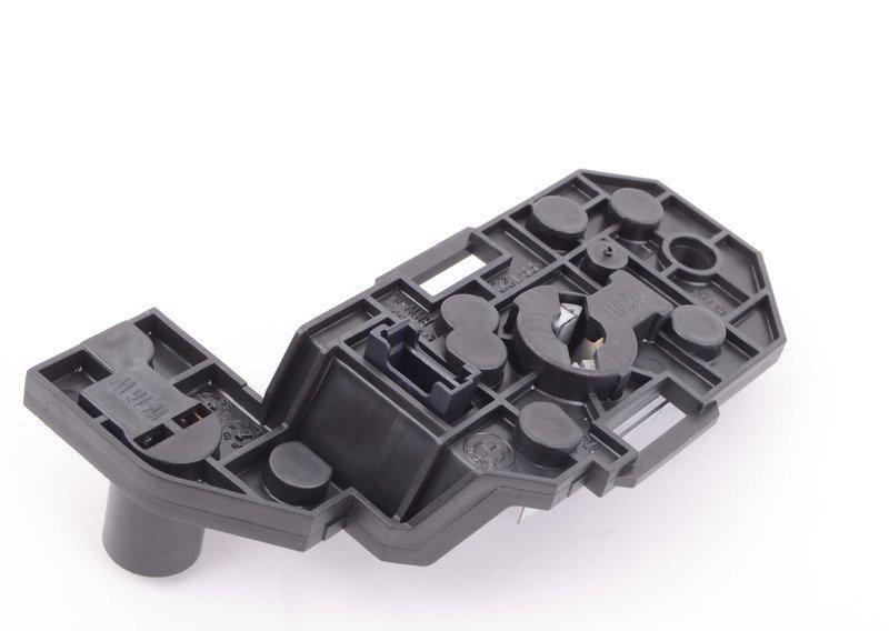 Держ.лампы в блоке зад.фон.в кр.багажн.Л