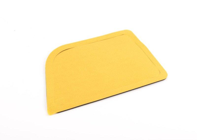 Уплотнитель блока фонарей на баг.двери П