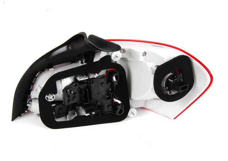 Блок задних фонарей Л