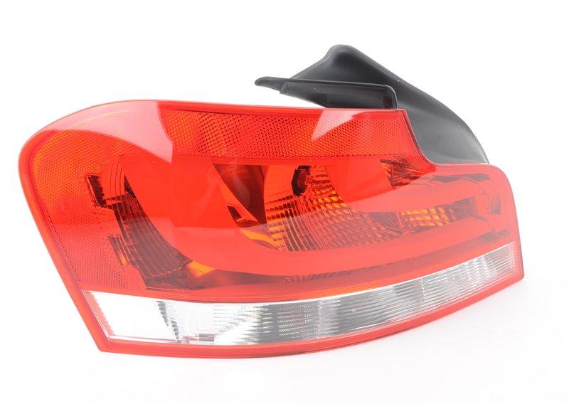 Блок задних фонарей Л E82. E88