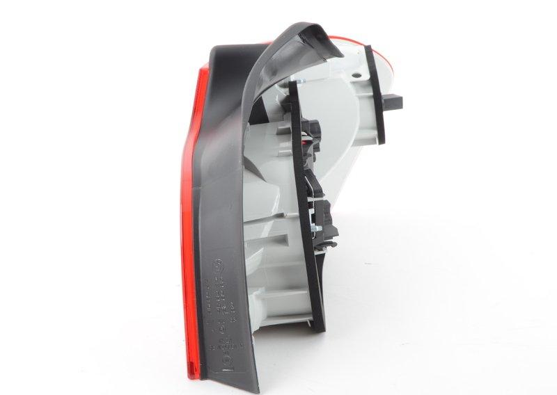 Блок задних фонарей Л E82. E88