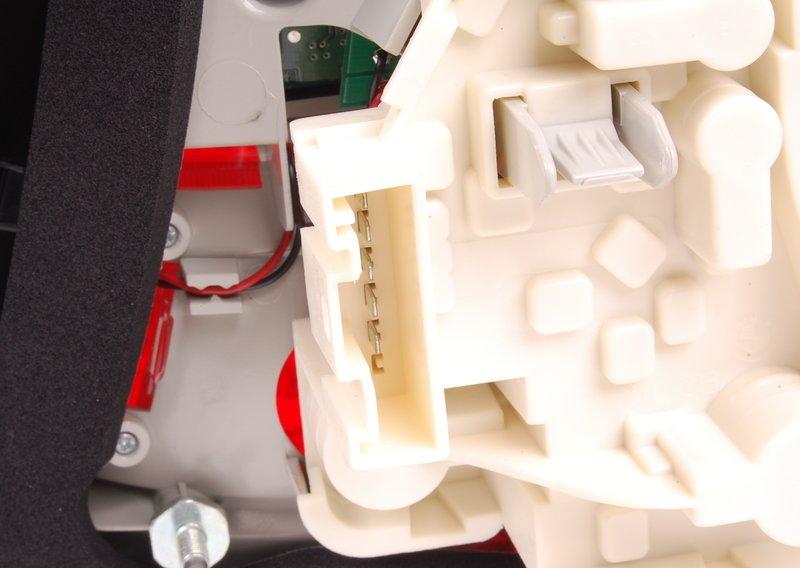 E90N USA фонарь задний левый