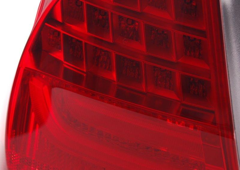 E90N USA фонарь задний левый