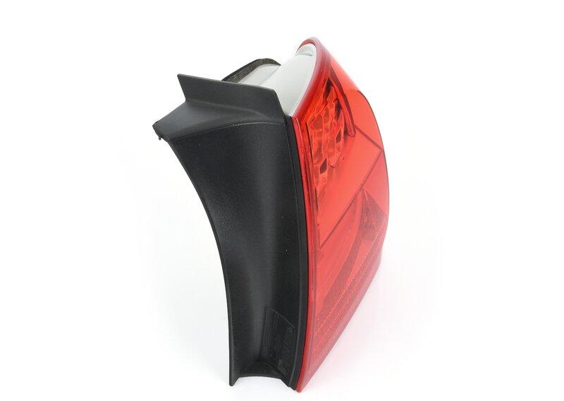 E91 фонарь зад правый LED