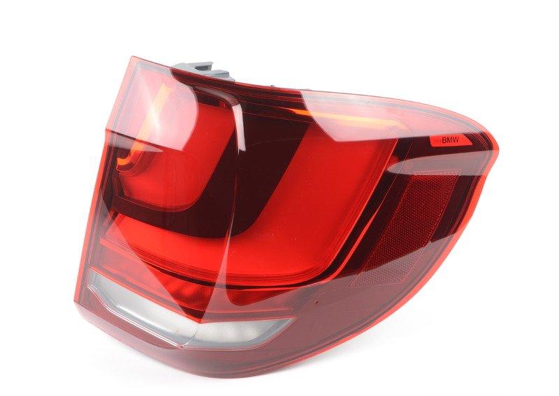 Блок задних фонарей на крыле П