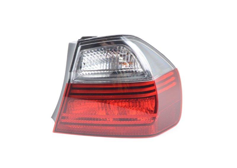 F48 фонарь левый внешний LED