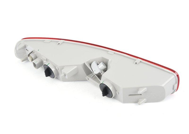 Блок задних фонарей в бампере Л