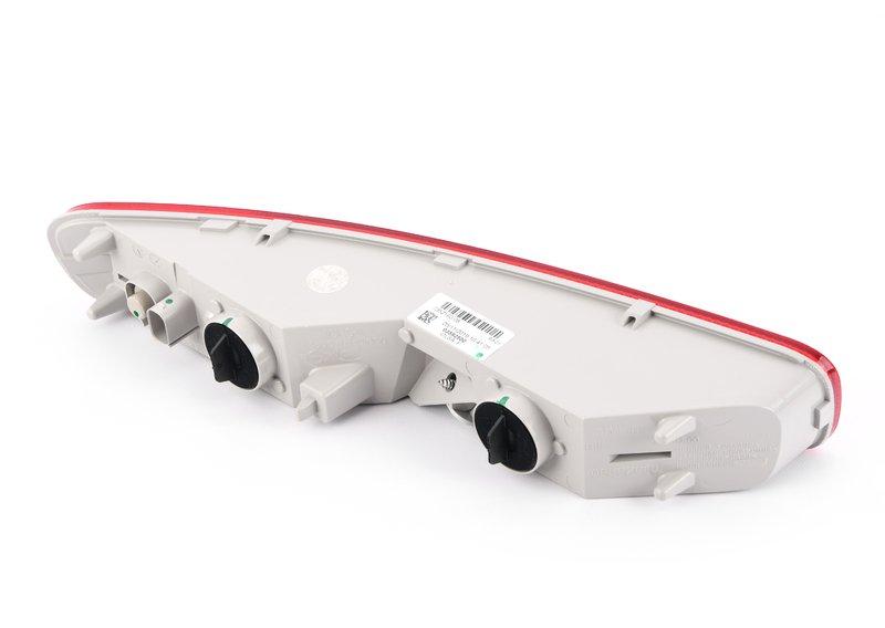 Блок задних фонарей в бампере П