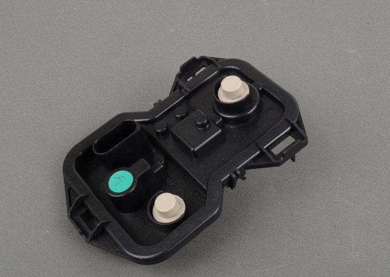 Держ.лампы блока задн.фон.в крыле