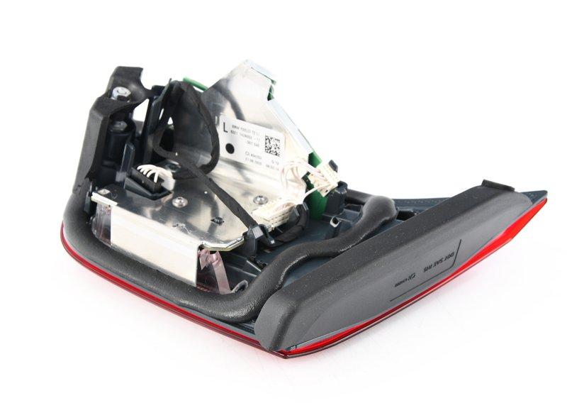 Блок задних фонарей на багажной двери Л