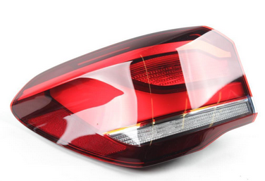 F48N фонарь левый внешний