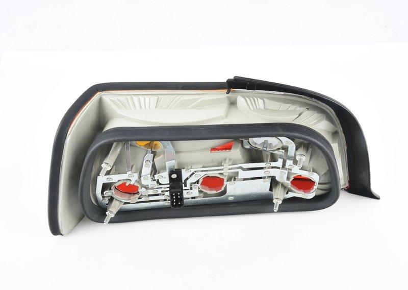 Блок задних фонарей с потивотум.фонар.П