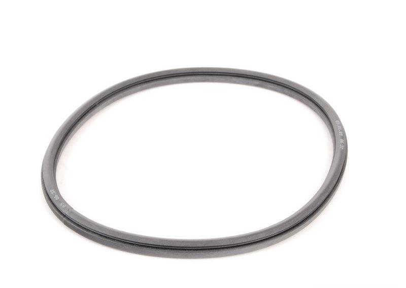 Уплотнитель блока задних фонарей