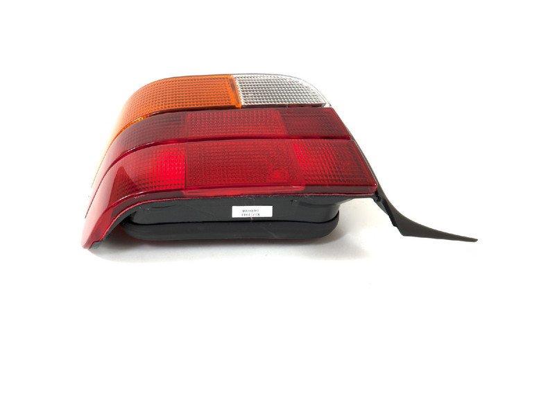 Блок задних фонарей Л