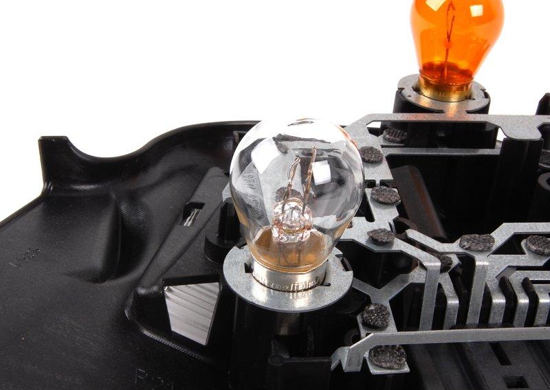 Кожух указателя поворота П белого