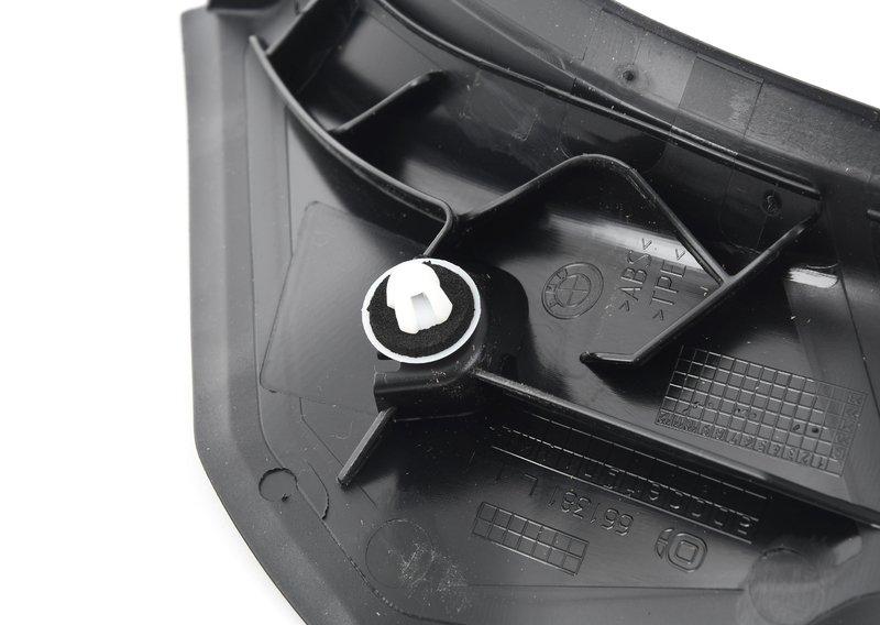 G30 Накладка водосточного желобка Л