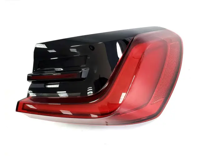 G11N фонарь правый внешний