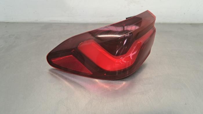 F39 фонарь левый внешний c 02.2020