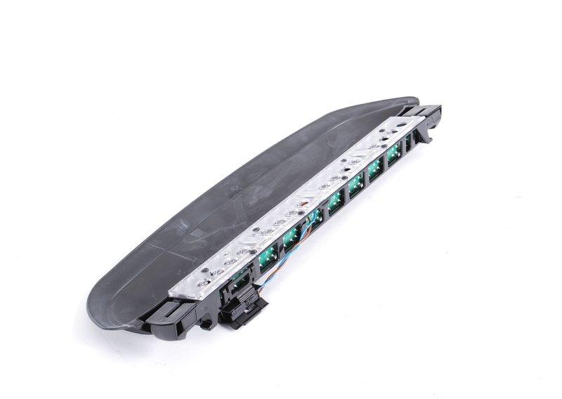 Третий фонарь стоп-сигнала