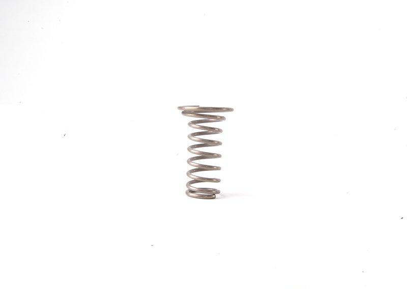 Пружина для 3-го фонаря стоп-сигнала