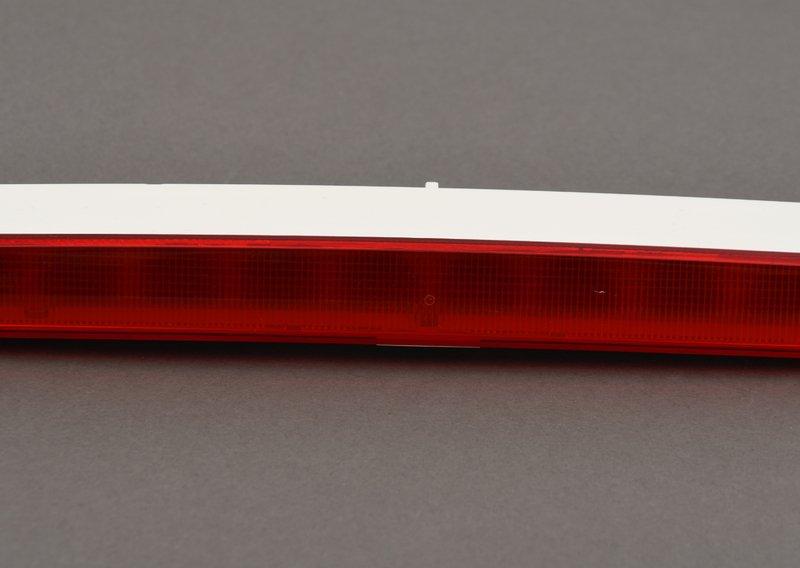 Третий фонарь стоп-сигнала