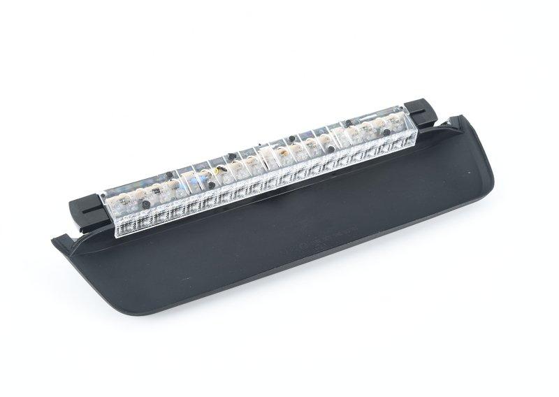 Третий фонарь стоп-сигнала